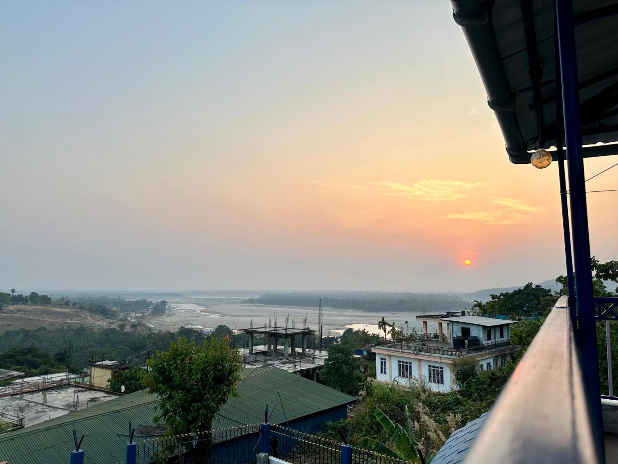 The Dawki View Guest House Экстерьер фото